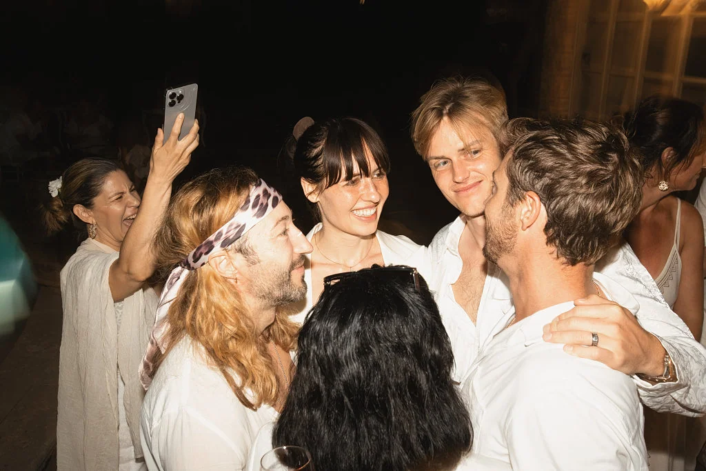 Hochzeitsfotograf Toskana – feiernde gaeste hochzeit toskana | Markus Schwarze