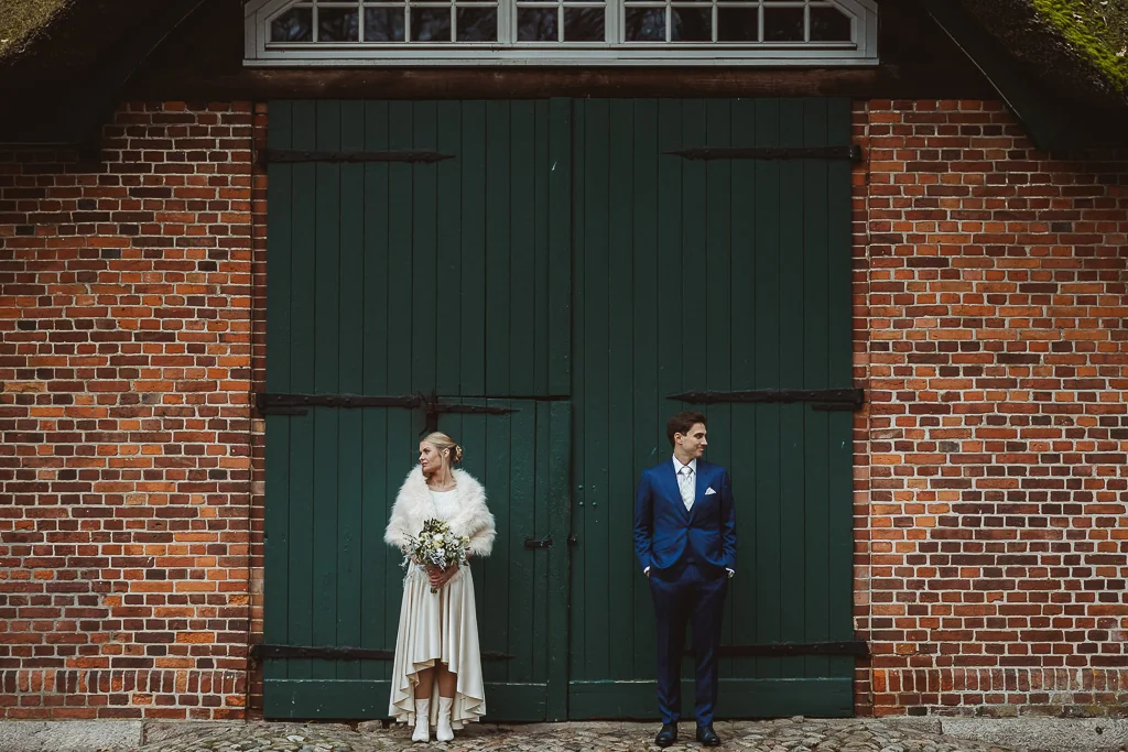Zwischen Wasserturm und Heide – hochzeit gut thansen scheunentor | Markus Schwarze