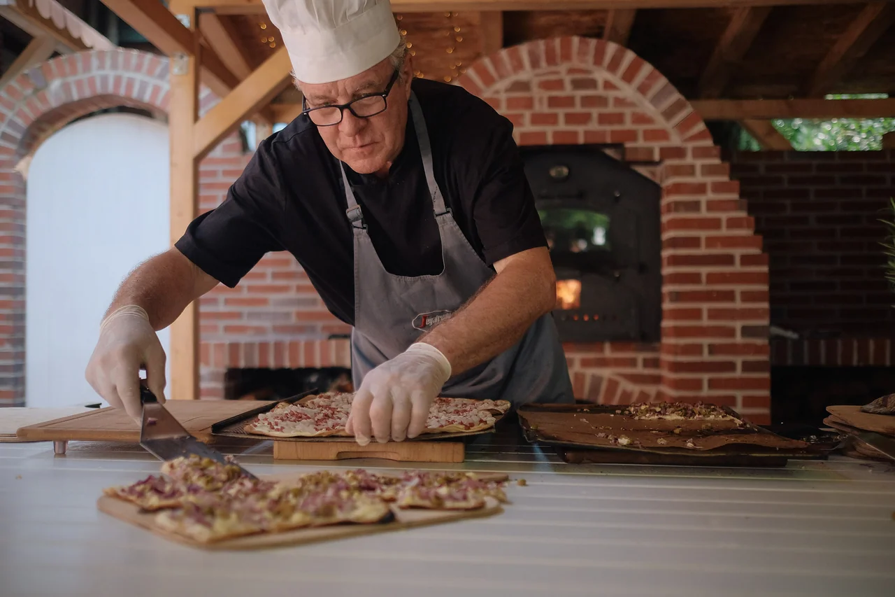 Frisch zubereitetes Essen bei der Hochzeit im Landhaus Westerhof