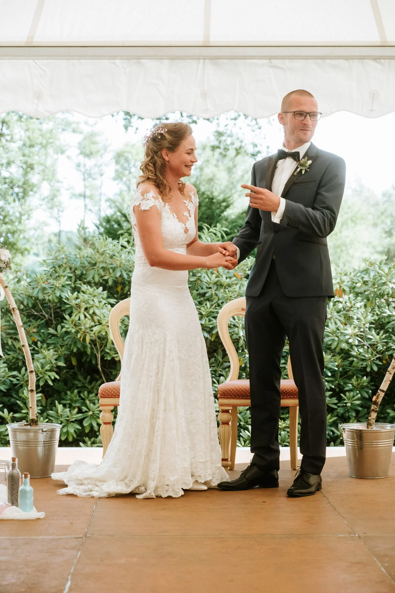 Persönliche Rede des Bräutigams bei der Gartenhochzeit